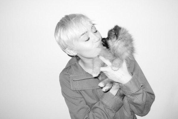 Miley Cyrus pic #748429