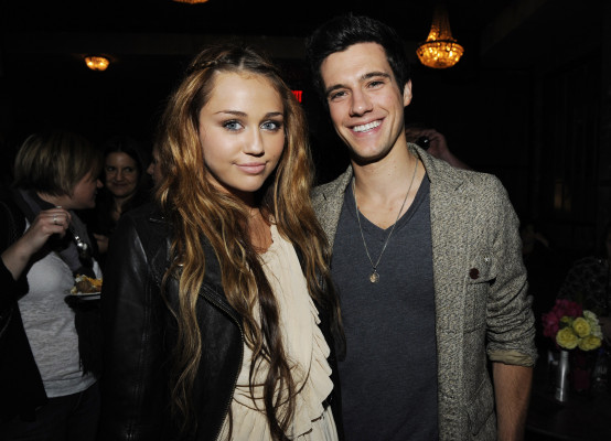 Miley Cyrus pic #414847