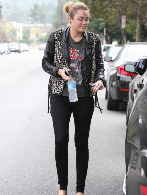 Miley Cyrus pic #424719