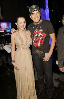 Miley Cyrus pic #445404