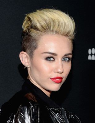 Miley Cyrus pic #653256