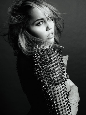 Miley Cyrus pic #437519