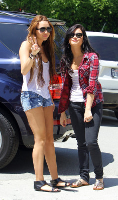 Miley Cyrus pic #479555