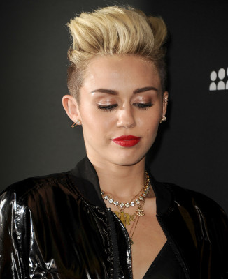 Miley Cyrus pic #653251