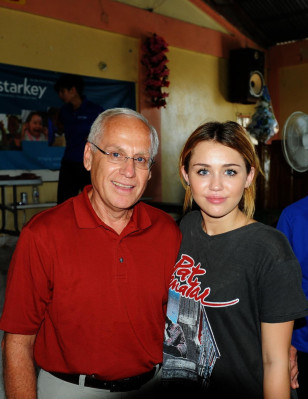 Miley Cyrus pic #438330
