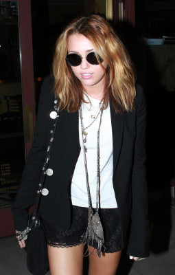 Miley Cyrus pic #480684