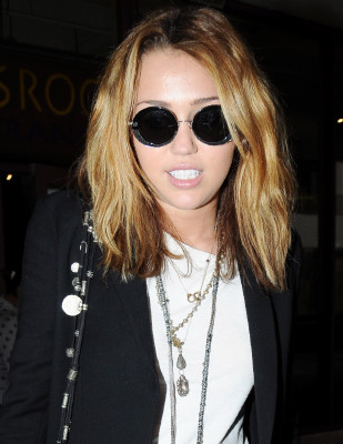 Miley Cyrus pic #480690