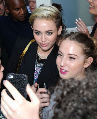 Miley Cyrus pic #652627