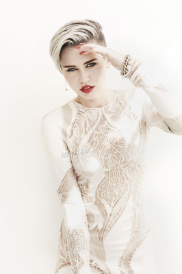 Miley Cyrus pic #832276