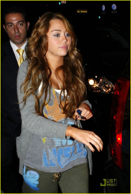 Miley Cyrus pic #146970