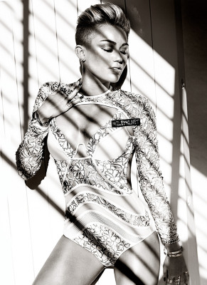 Miley Cyrus pic #832289