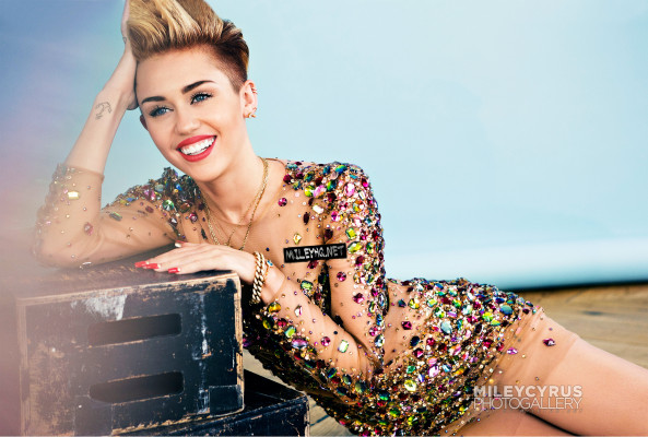 Miley Cyrus pic #830808