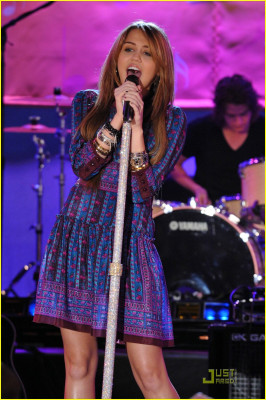 Miley Cyrus pic #148328
