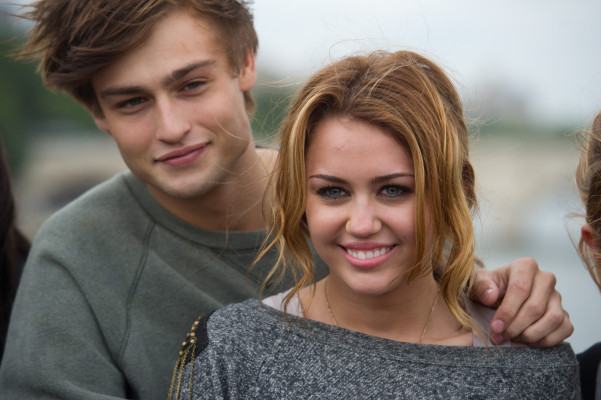 Miley Cyrus pic #430398