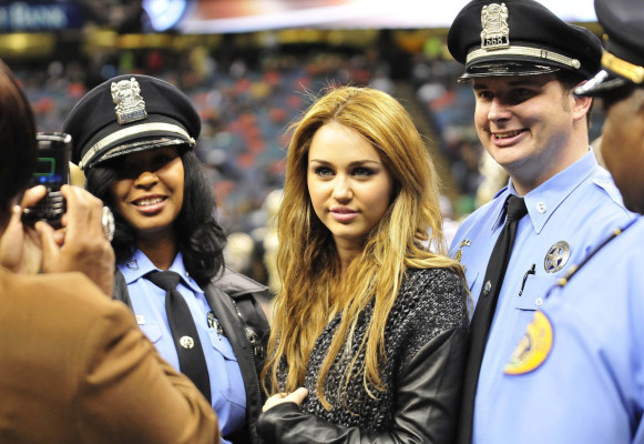 Miley Cyrus pic #327246