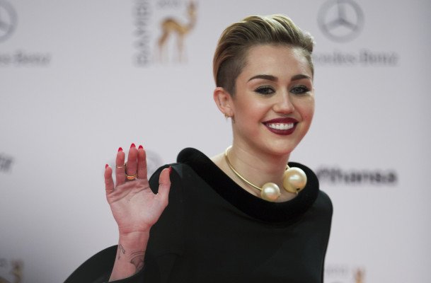 Miley Cyrus pic #679352