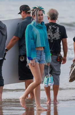 Miley Cyrus pic #1013065