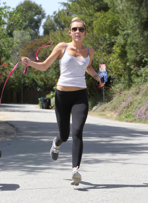 Miley Cyrus pic #493232