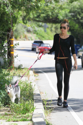 Miley Cyrus pic #492306