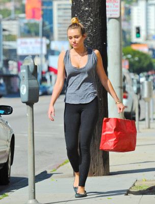 Miley Cyrus pic #480594