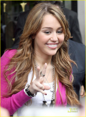 Miley Cyrus pic #153744