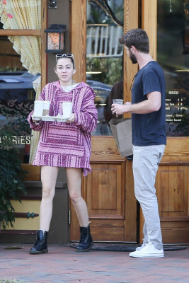 Miley Cyrus pic #1010354