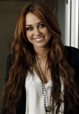 Miley Cyrus pic #255575