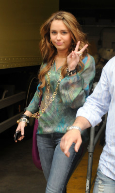Miley Cyrus pic #160658
