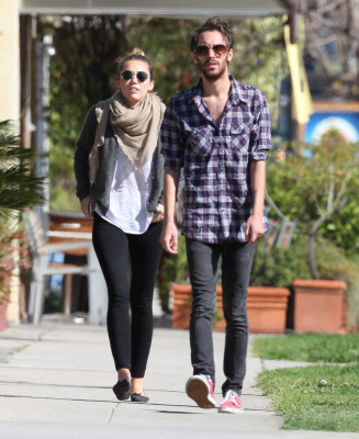 Miley Cyrus pic #484065