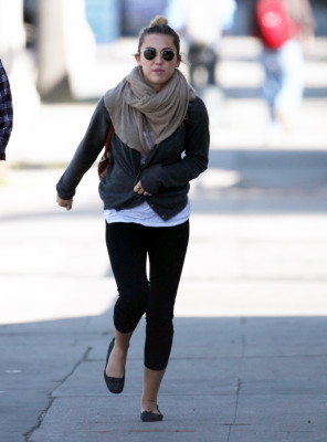 Miley Cyrus pic #484075
