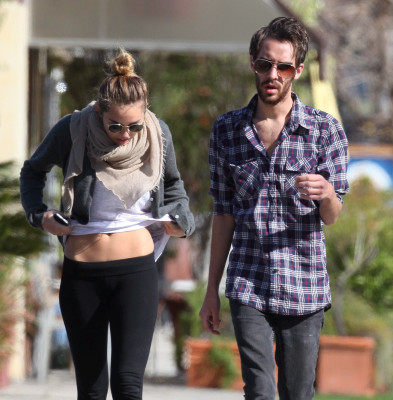Miley Cyrus pic #484071