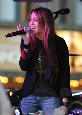 Miley Cyrus pic #171105