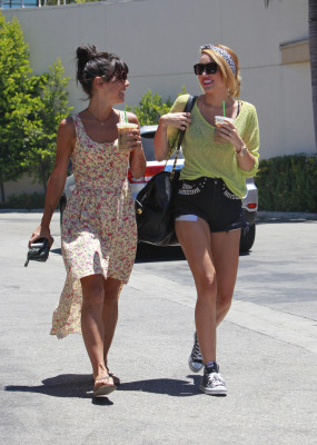 Miley Cyrus pic #527490