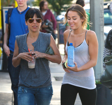 Miley Cyrus pic #487953