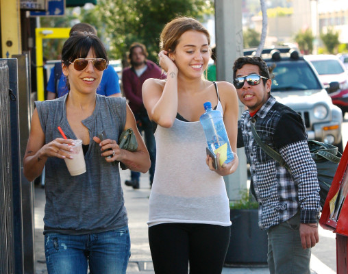Miley Cyrus pic #487950