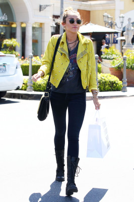 Miley Cyrus pic #495894