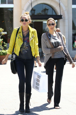 Miley Cyrus pic #495900