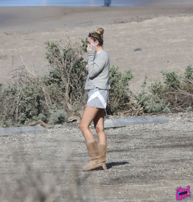 Miley Cyrus pic #1053848