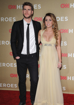 Miley Cyrus pic #446005