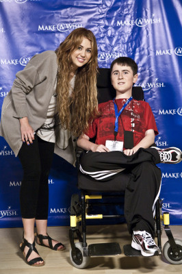 Miley Cyrus pic #432398