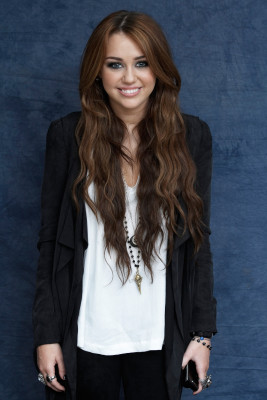 Miley Cyrus pic #446887