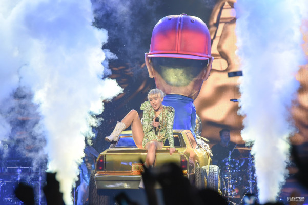 Miley Cyrus pic #737483