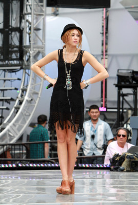 Miley Cyrus pic #393362