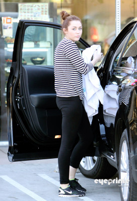 Miley Cyrus pic #369589