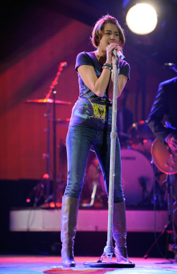 Miley Cyrus pic #153526