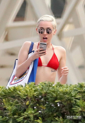 Miley Cyrus pic #742702