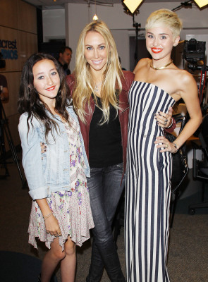 Miley Cyrus pic #619728