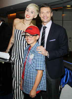 Miley Cyrus pic #619732
