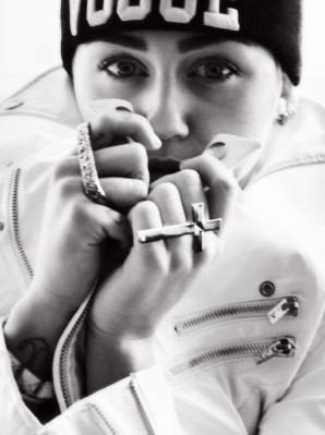 Miley Cyrus pic #631878