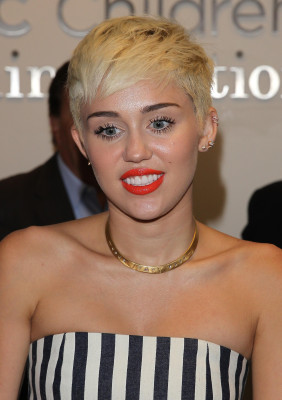 Miley Cyrus pic #619729